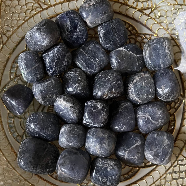 Iolite (Water Saphire) Tumblestones - Psychic Abilities & Self-Awareness