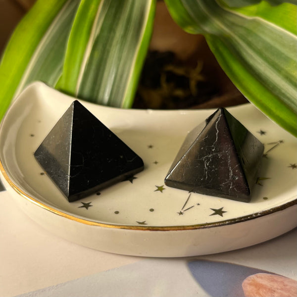 Shungite Pyramid - Stone of Life & Transmutation