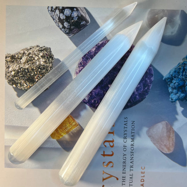 Selenite Round Point Wand - Cleansing & Purification