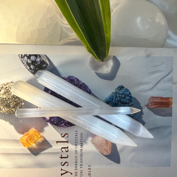 Selenite Round Point Wand - Cleansing & Purification