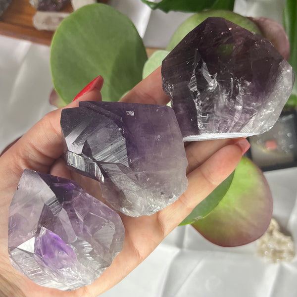 Amethyst Cut Base Point -Spiritual Wisdom & Comfort