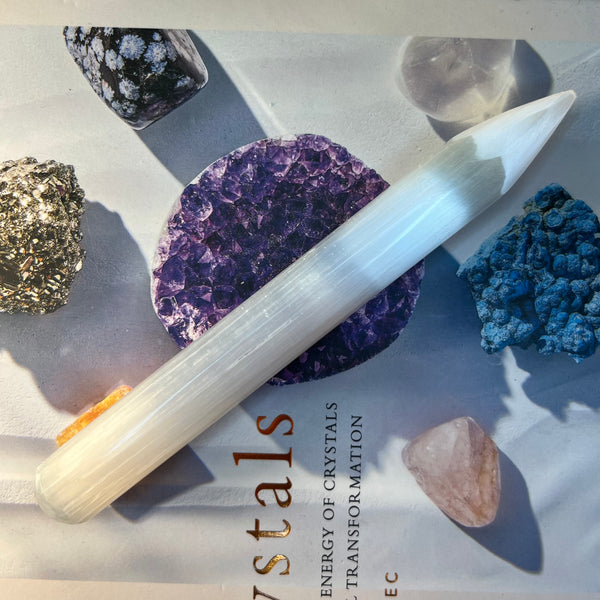 Selenite Round Point Wand - Cleansing & Purification