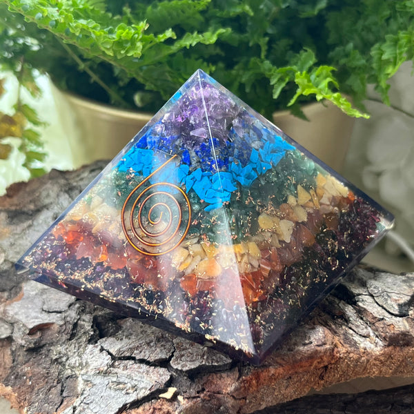 Chakra Orgonite Pyramid