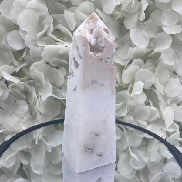 Snow Agate Obelisk - Mental Clarity & Grounding